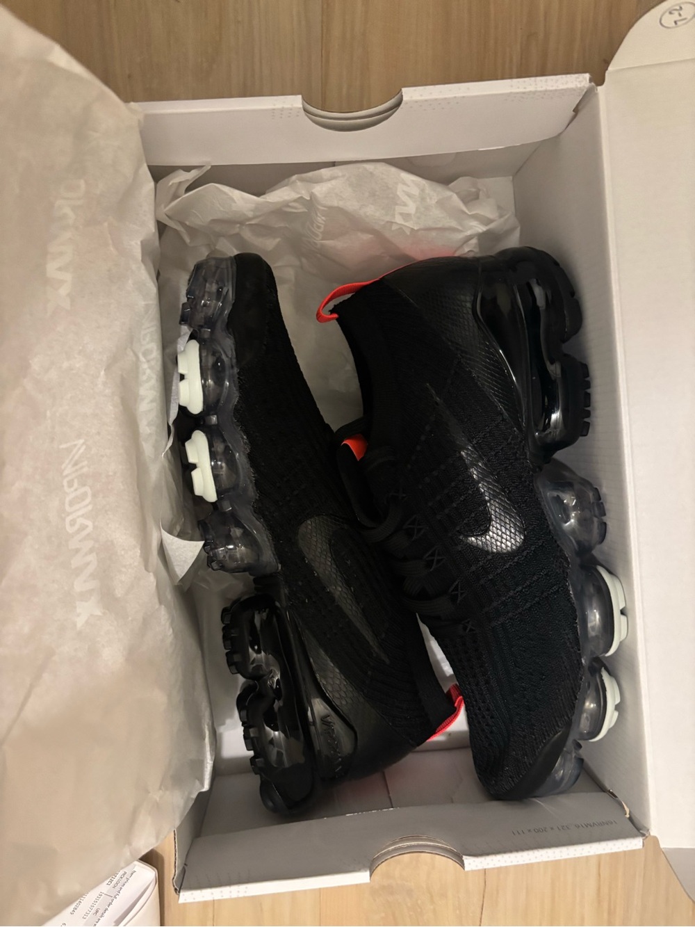 Nike Air Vapormax Flynit 3 - Picture 3 of 5